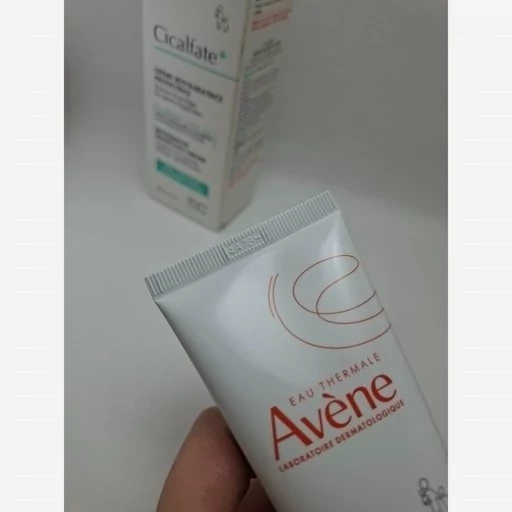 قیمت و خرید کرم ترمیم کننده اون Avene Cicalfate+ مناسب پوست های حساس، آسیب دیده و تحریک شده حجم 100 میل | اسکراب | لایه بردار | لوازم آرایشی | خارجی | اوریجینال_6abe7b8cdff53.webp